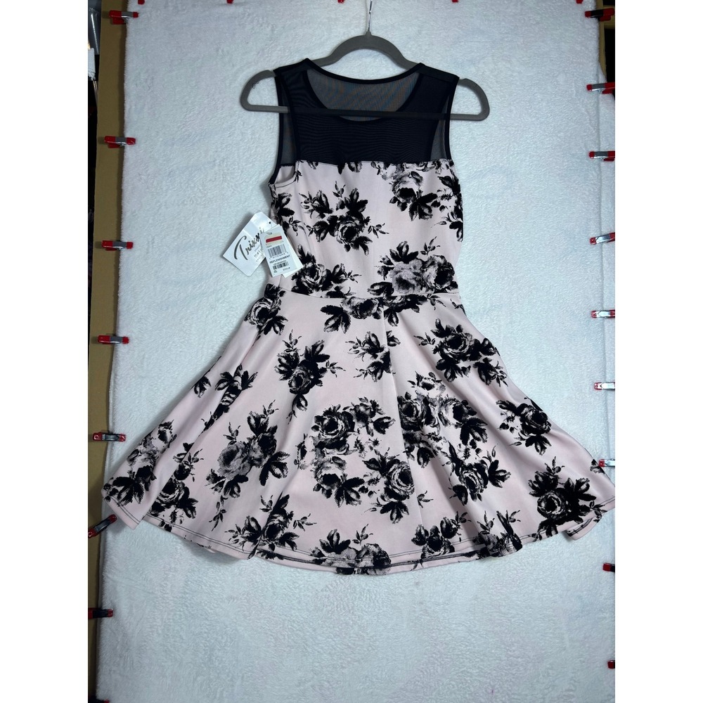 Trixxi Skater Dress Womens Medium Pink Black New Floral Mesh Yoke Fit Flare